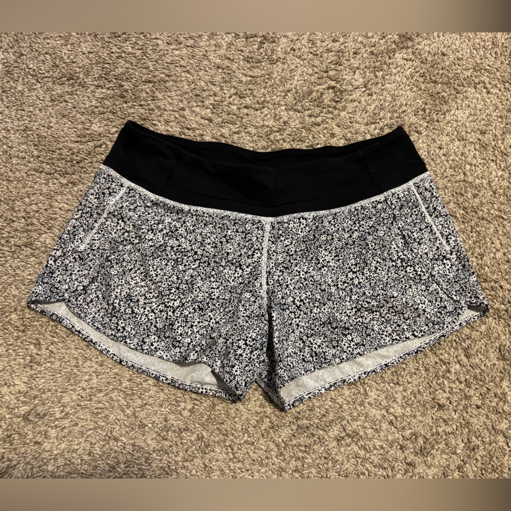 Lululemon Shorts, black and white daisy, 10